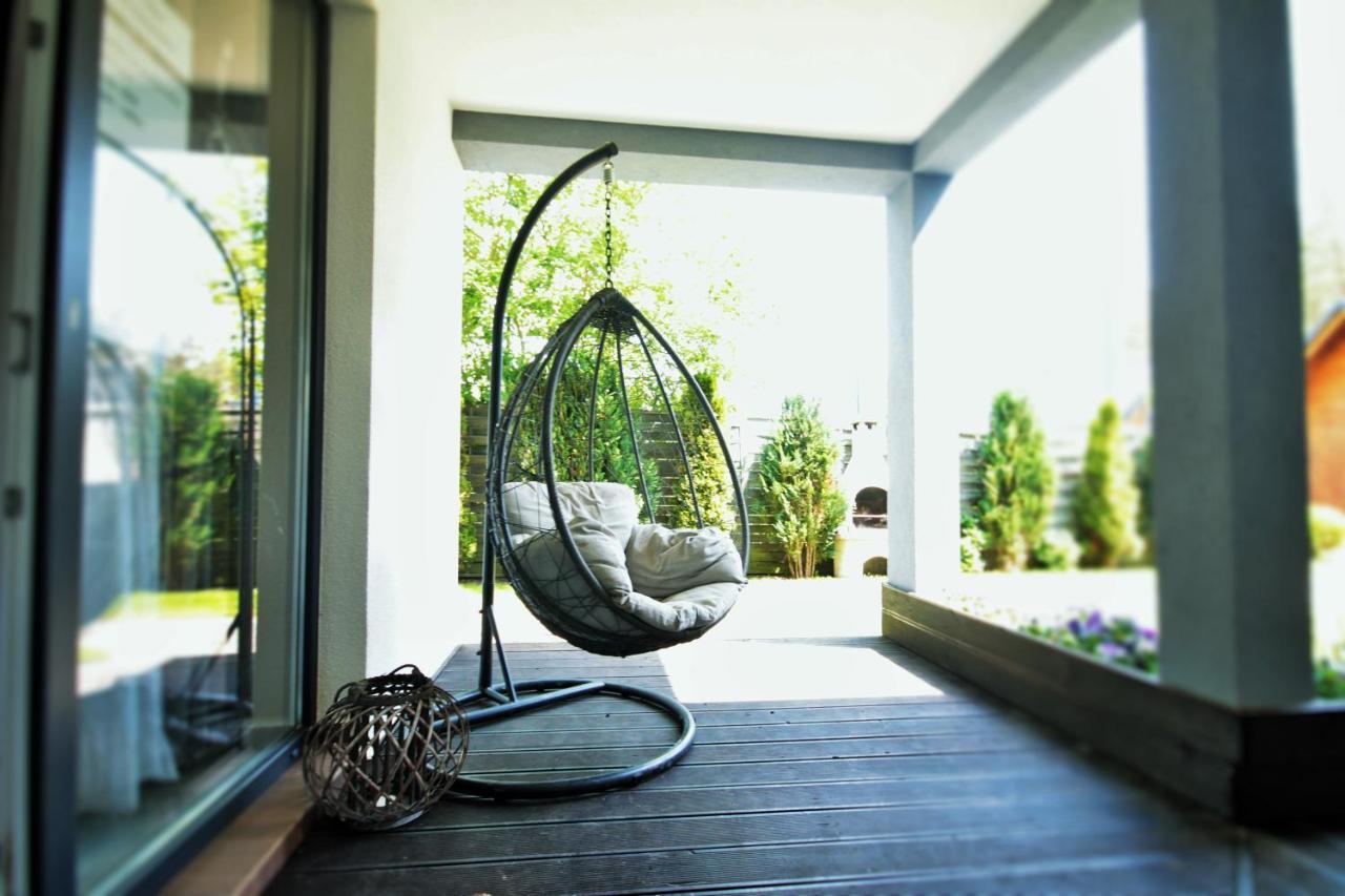 Resort Eden Domki, Apartamenty I Pokoje ยาสต์เชอเบีย กูรา ภายนอก รูปภาพ