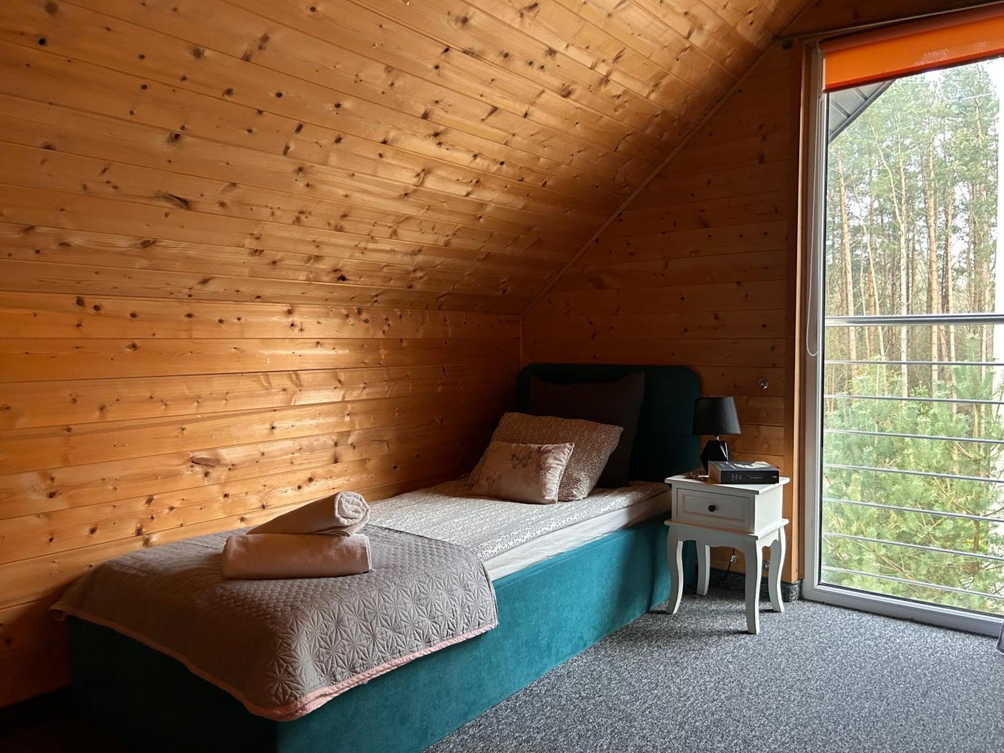Resort Eden Domki, Apartamenty I Pokoje ยาสต์เชอเบีย กูรา ภายนอก รูปภาพ